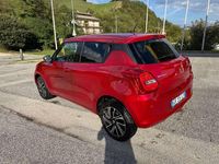 Usata Suzuki Swift 83 CV (61 kW) 2024 Rosso Utilitaria