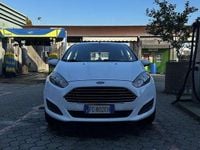 Usata Ford Fiesta 60 CV (44 kW) 2015 Berlina