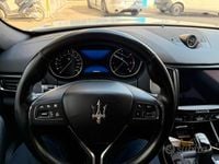Usata Maserati Levante GranLusso 250 CV (183 kW) 2019 Bianco SUV