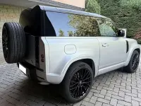 Usata Land Rover Defender SE Dynamic 200 CV (147 kW) 2022 Grigio SUV