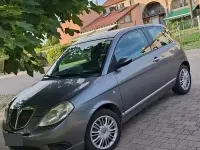 Usata Lancia Ypsilon 60 CV (44 kW) 2007 Grigio Utilitaria