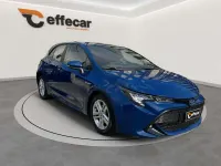 Usata Toyota Corolla Active 98 CV (72 kW) 2020 Blu Berlina