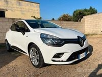Usado Renault Clio IV 75 CV (55 kW) 2018 Blanco Utilitario