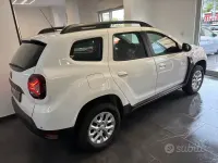 Usata Dacia Duster Prestige 116 CV (85 kW) 2021 Bianco SUV