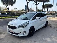 Usata Kia Carens 2014 Bianco Monovolume