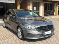Usata Mercedes A180 Business 122 CV (89 kW) 2017 Grigio Utilitaria
