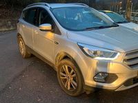 Usata Ford Kuga 120 CV (88 kW) 2019 Grigio SUV