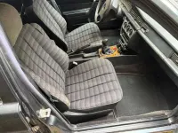 Usata Mercedes 190 118 CV (86 kW) 1992 Grigio Berlina