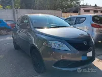 Usata Lancia Ypsilon S 69 CV (50 kW) 2018 Grigio Utilitaria