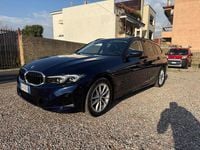 Usata BMW 318 Comfort Edition 156 CV (114 kW) 2023 Blu Station wagon