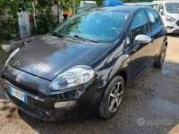 Usata Fiat Punto Street 95 CV (69 kW) 2017 Nero Utilitaria