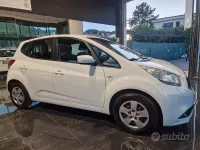 Usata Kia Venga 90 CV (66 kW) 2019 Bianco Utilitaria