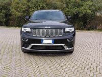 Usata Jeep Grand Cherokee Summit 250 CV (183 kW) 2015 Nero SUV