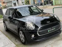 Usata Mini ONE 102 CV (75 kW) 2016 Nero Utilitaria