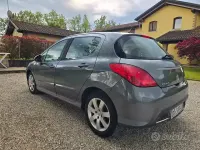 Usata Peugeot 308 92 CV (67 kW) 2012 Grigio Berlina