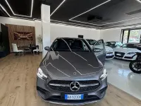 Usata Mercedes B180 AMG Line Premium 116 CV (85 kW) 2025 Grigio Utilitaria