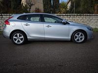 Usado Volvo V40 Momentum 115 CV (84 kW) 2014 Plateado Berlina