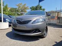 Usata Lancia Ypsilon Silver 70 CV (51 kW) 2023 Grigio Utilitaria