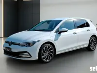 Usata VW Golf VIII Style 204 CV (150 kW) 2022 0q pure white Berlina