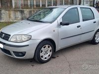 Usata Fiat Punto 2002 Utilitaria