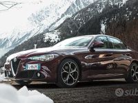 Usata Alfa Romeo Giulia 180 CV (132 kW) 2016 Rosso Berlina