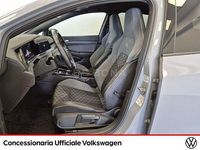 Usata VW Golf VIII R-line 150 CV (110 kW) 2023 Grigio Utilitaria