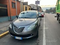 Usata Lancia Ypsilon 80 CV (58 kW) 2014 Grigio Utilitaria