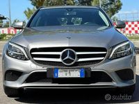 Usata Mercedes C180 122 CV (89 kW) 2019 Grigio Station wagon
