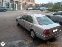 Usata Mercedes C200 1996 Grigio Berlina