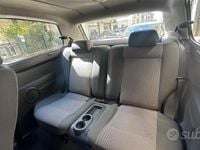 Usata VW Fox 75 CV (55 kW) 2006 Utilitaria