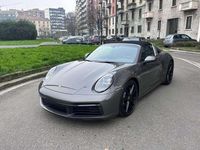 Usata Porsche 992 385 CV (283 kW) 2023 Grigio Cabrio