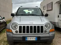 Second-hand Jeep Cherokee 163 CP (119 kW) 2005 SUV