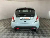 Usata Lancia Ypsilon Gold 70 CV (51 kW) 2023 Blu Utilitaria