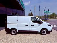 Gebraucht Nissan Primastar 110 PS (80 kW) 2023 Weiß Van / Kleinbus