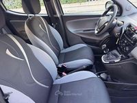 Usata Lancia Ypsilon 69 CV (50 kW) 2014 Grigio Utilitaria