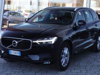 usata Volvo XC60 B4 (d) AWD Geartronic Momentum Pro Mhev