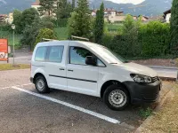 Usata VW Caddy 75 CV (55 kW) 2011 Bianco Monovolume
