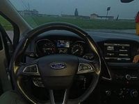 Usata Ford Focus 125 CV (91 kW) 2016 Grigio Berlina