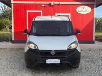 Usata Fiat Doblò Lounge 104 CV (76 kW) 2022 Bianco Monovolume
