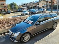 Usata Mercedes E220 Avantgarde 170 CV (125 kW) 2012 Nero Station wagon
