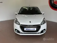 Usata Peugeot 208 Active 83 CV (61 kW) 2019 Bianco Utilitaria
