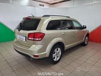 Usata Fiat Freemont Urban 140 CV (102 kW) 2011 Beige SUV