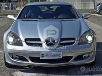 Usata Mercedes SLK200 184 CV (135 kW) 2009 Grigio Cabrio