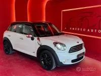 Usata Mini Cooper Countryman 111 CV (81 kW) 2013 Bianco SUV