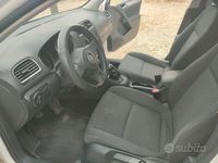 Usata VW Golf VI 102 CV (75 kW) 2011 Bianco Utilitaria