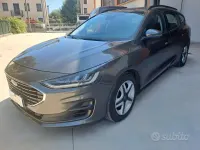 Usata Ford Focus Business Edition 120 CV (88 kW) 2022 Grigio Station wagon