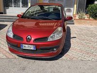 Usata Renault Clio II 85 CV (62 kW) 2008 Nero Berlina