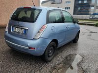 Gebraucht Lancia Ypsilon 60 PS (44 kW) 2009 Blau Kleinwagen