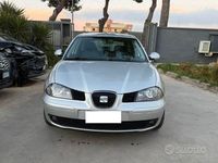 Usata Seat Ibiza 80 CV (58 kW) 2005 Grigio Utilitaria