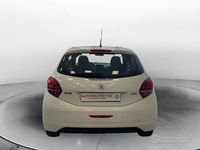 Usata Peugeot 208 Active 75 CV (55 kW) 2016 Bianco Utilitaria